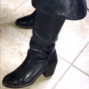 Black leather Frye boots 2” chunky heel